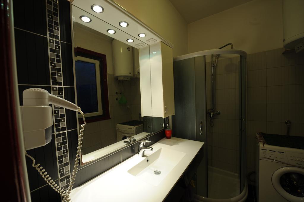 99 Muses Apartments Dordegol Ngoại thất bức ảnh